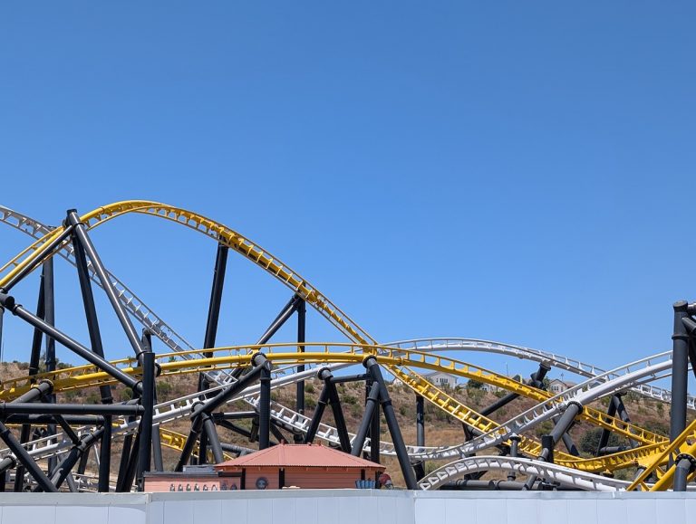 Six Flags Magic Mountain Roller Coasters Ranked | SingleFlyer